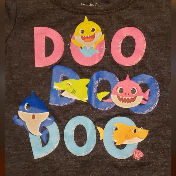 Pinkfong Baby Shark Graphic Tee - Heather Grey Size 18 Month - Picture 2 of 5